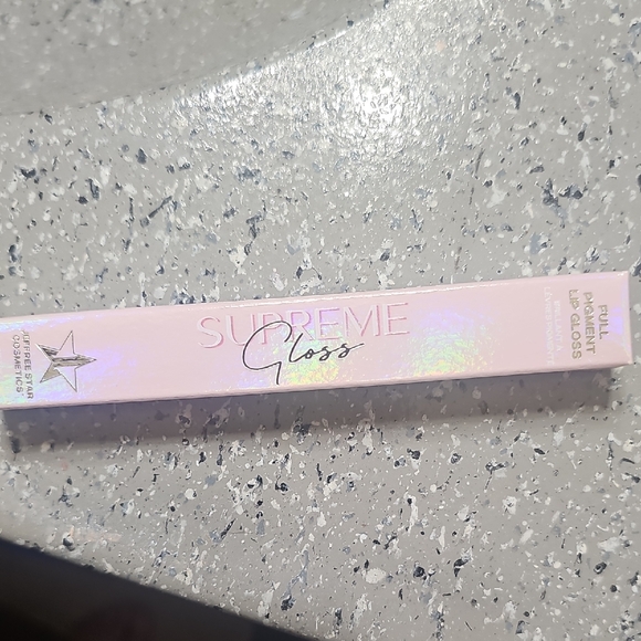 NIB Jeffree Star Supreme Gloss - Picture 1 of 4